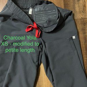 Figs - Charcoal -  Yola - XS/P